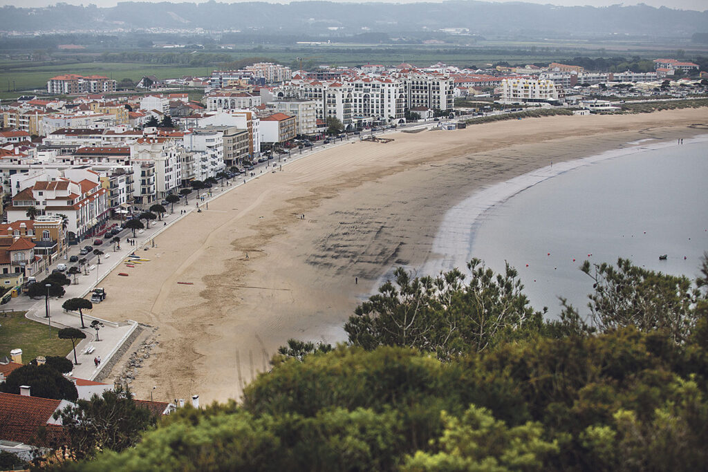 Vista aérea da praia de São Martinho do Porto